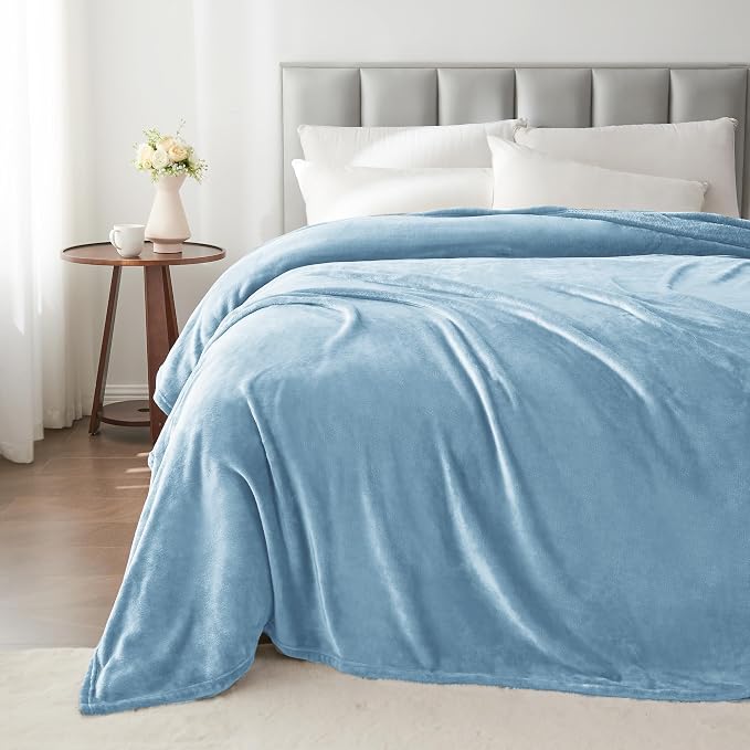 BEDELITE Fleece Blanket Soft Plush King Bed Blanket Washed Blue 108"x90" | Ultra Soft Fleece, Plush Microfiber, Lightweight Warmth, All Season Comfort, Fade Resistant, Machine Washable