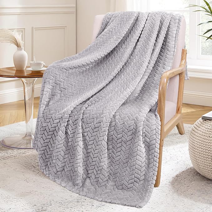Exclusivo Mezcla Fleece Throw Blanket for Couch Sofa, 50”x70”, Light Grey | Oversized Soft Cozy Fluffy Blankets for Summer, Decorative Plush Flannel Throws for Living Room, Bedroom with Leaves Pattern