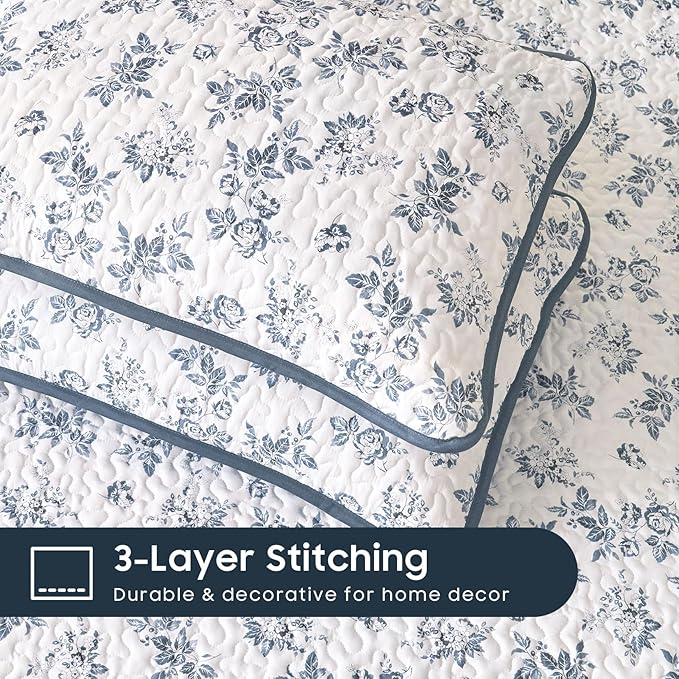 Wake In Cloud - Floral Quilt Set, Shabby Chic Coquette Cottagecore Vintage Flower for Women Teen Girls, Reversible Lightweight Bedspread Coverlet, 3 Pieces, Dark Blue, Twin/Twin XL Size