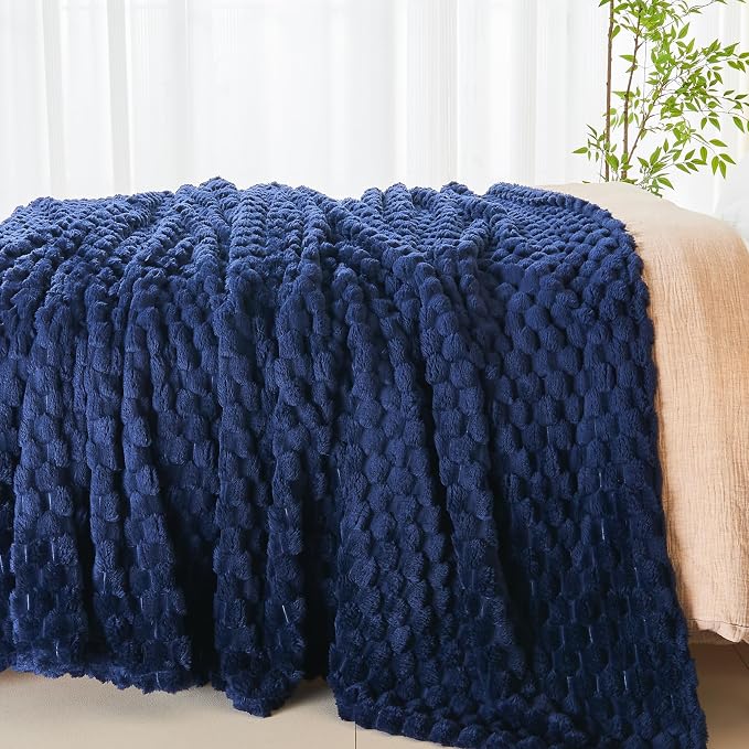 NEWCOSPLAY Fleece Clouds Cozy King Blanket for Couch, Dark Navy, 90"x110" | Premium Silky Flannel Blanket, Soft Lightweight Fluffy Throw Blanket for Bed Sofa Decor, Gift for All Season Use
