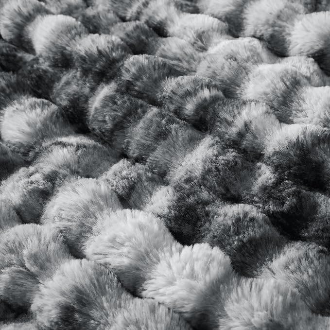 50x60 Inches Ultra-Soft Fuzzy Faux Fur Plush Throw Blanket - Thick, Warm Sherpa for Couch, Sofa, Bedroom, Camping - Decorative Blanket for Cozy Warmth, Bubble Light Grey Tie Dye