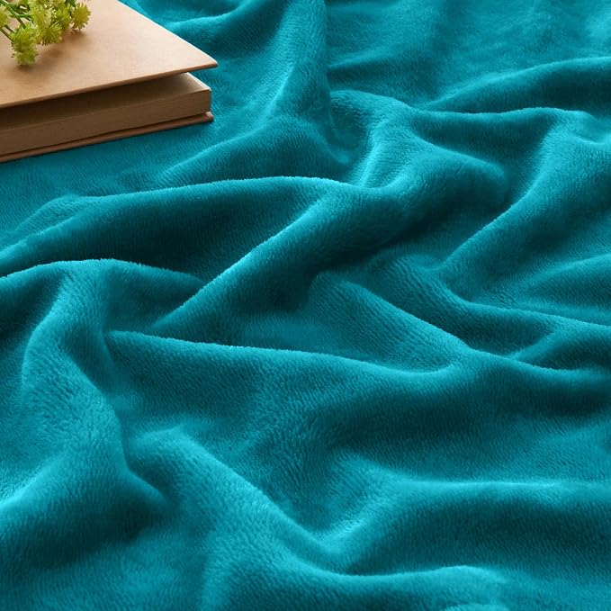 BEDELITE Fleece Blanket Soft Plush Throw for Couch Teal Blue 50"x60" | Ultra Soft Fleece, Plush Microfiber, Lightweight Warmth, All Season Comfort, Fade Resistant, Machine Washable, Couch Sofa Bed