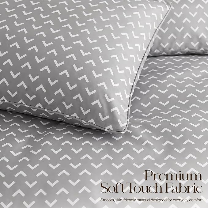 Utopia Bedding 3 Pc King Comforter Set, Printed Comforter, Arrows White | Comforter Set Includes Comforter (90x102) Inches, 2 Shams (20x36) Inches. Soft Microfiber Down Alternative, Machine Washable.