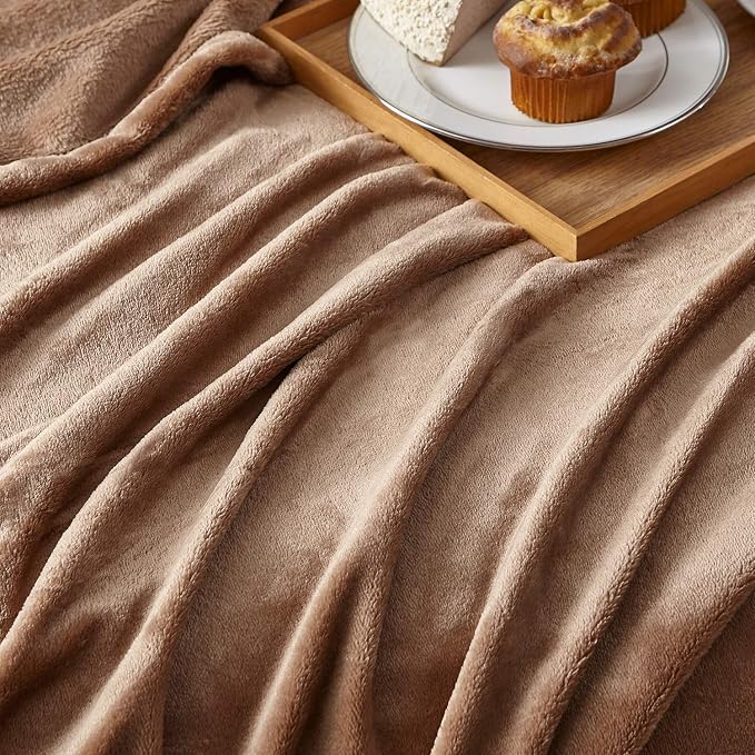 Hansleep Queen Camel Fleece Blanket, Soft Flannel Bed Blanket | Fuzzy Cozy Blanket 90x90 Inches, Multi-use for Bed, Sofa, Couch, Travel, Camping, All Season Warm Lightweight Cover