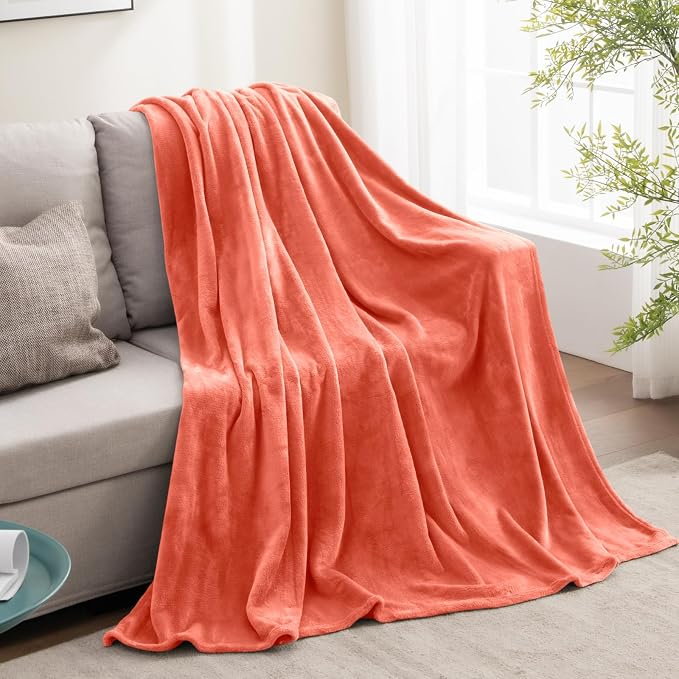 BEDELITE Fleece Blanket Soft Plush Twin Size Blanket Coral Red 60"x80" | Ultra Soft Fleece, Plush Microfiber, Lightweight Warmth, All Season Comfort, Fade Resistant, Machine Washable, Couch Sofa Bed