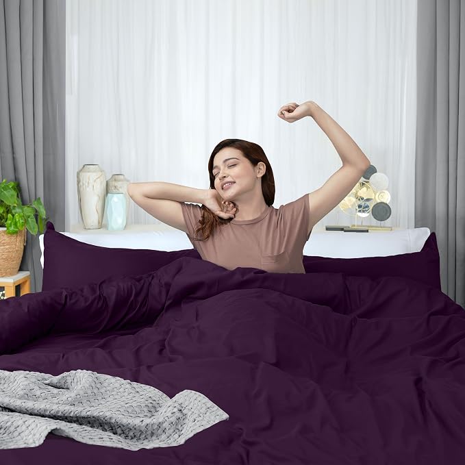 Duvet Cover Full, 3 Piece Cotton Like Polyester With Zipper Closure, Purple | Extra Soft and Breathable, Wrinkle & Fade Resistant, Includes Duvet Cover and 2 Pillow Shams, Comforter Not Included, OekoTex