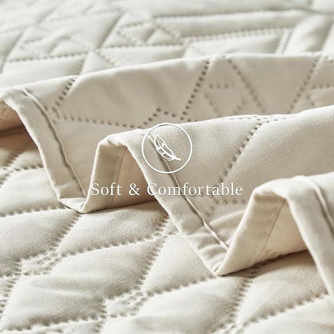 akkialla King/Cal King Quilt Set, Boho Style in a Solid Color, Cream Lightweight Microfiber Bedspread, Soft and Breathable Coverlet for All Seasons, 3-Piece Bedding Set (1 Quilt, 2 Pillow Shams)