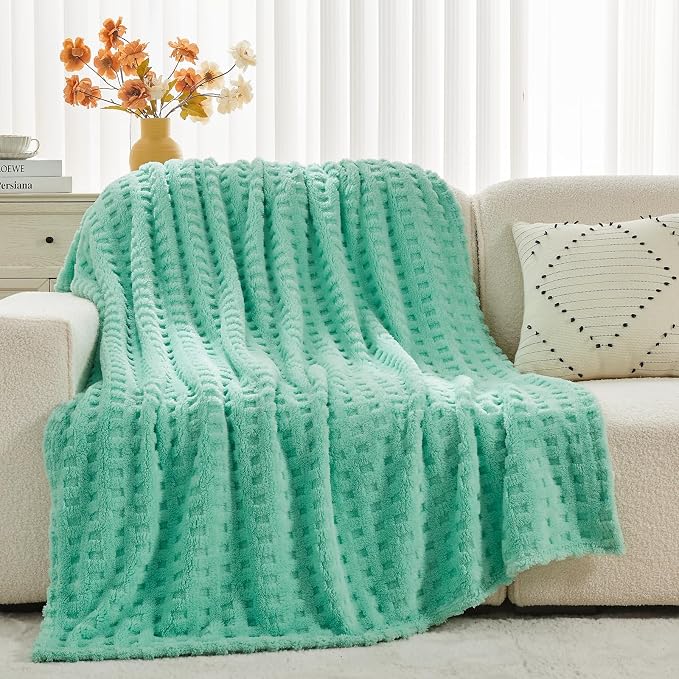 NEWCOSPLAY 3D Waffle Checkered Flannel Twin Blanket, Aqua, 60"x80" | Super Soft Cute Lightweight Decorative Premium Silky Fleece Blanket for Couch Sofa Bed, Gift for Women Men, All Season Use