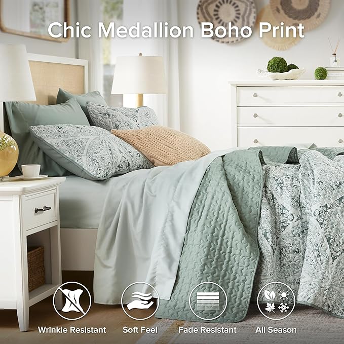 Comfort Spaces Gloria Boho Full Queen Quilt Set 3 Piece for Summer Green | Reversible Coverlet Bedspread, Soft All Season, Medallion Pattern, Winter Layer with Shams Modern Lightweight, Cozy Comfort