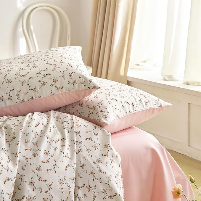Wake In Cloud - Floral Duvet Cover Set, Coquette Cottagecore Aesthetic Cute Flower Pattern for Women Teen Girls, Soft Lightweight Bedding, 3-Piece, Pink, Full Size