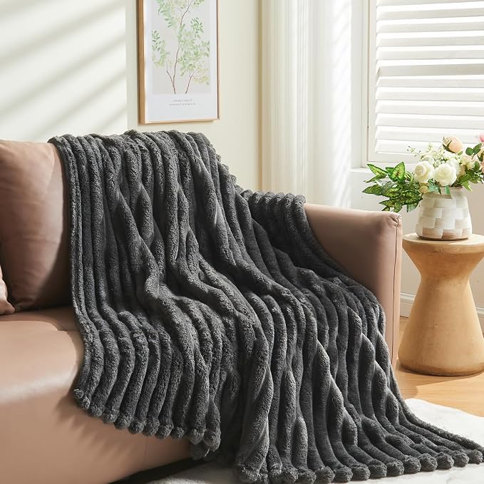 NEWCOSPLAY Fleece Ribbed Cozy Throw Blanket for Couch, Grey, 50"x60" | Premium Silky Flannel Blanket, Soft Lightweight Fluffy Throw Blanket for Bed Sofa Decor, Gift for All Season Use