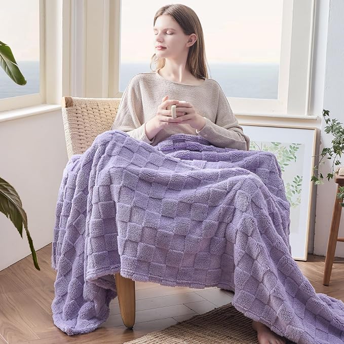 NEWCOSPLAY 3D Checkered Flannel Queen Blanket, Lavender Checkered, 90"x90" | Super Soft Cute Lightweight Decorative Premium Silky Fleece Blanket for Couch Sofa Bed, Gift for Women Men, All Season Use