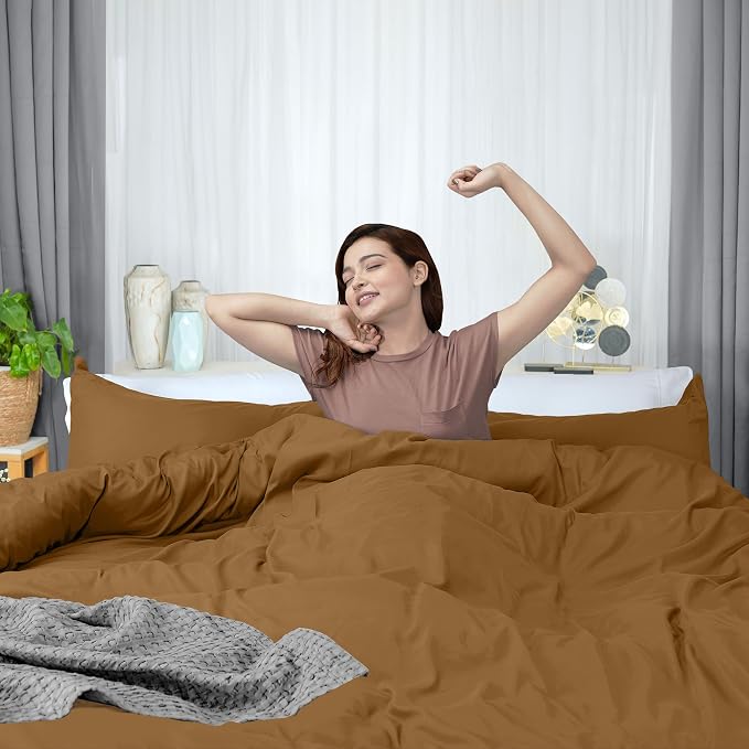 Duvet Cover Queen, 3 Piece Cotton Like Polyester With Zipper Closure, Mocha | Extra Soft and Breathable, Wrinkle & Fade Resistant, Includes Duvet Cover and 2 Pillow Shams, Comforter Not Included, OekoTex