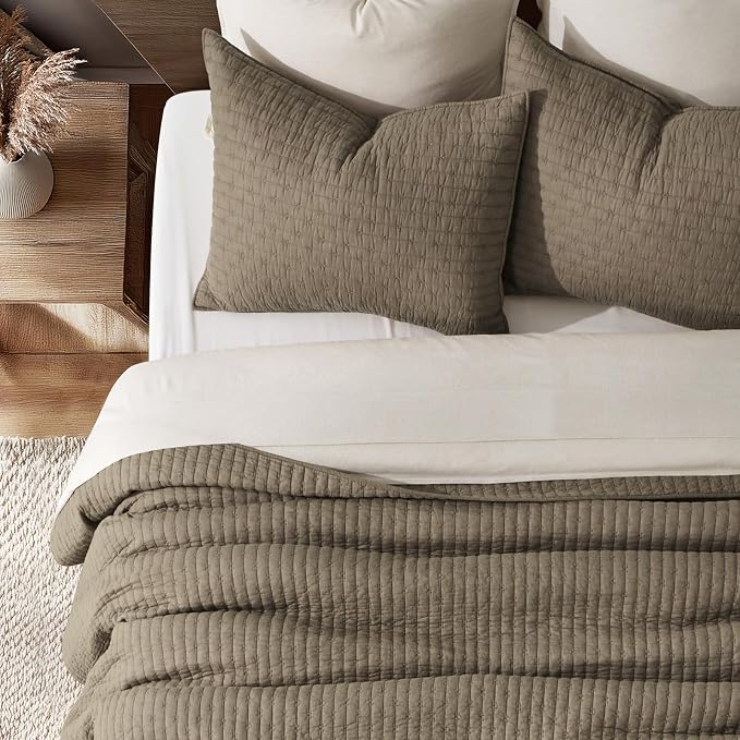 EVERGRACEHOME Cross Stitch Pre-Washed Cotton Quilt Bedding Set King Size, Oversized 3 Pieces Lightweight Bedspread Coverlet for All Season, with 2 Matching Shams, Mocha Brown Updated,108"x96"