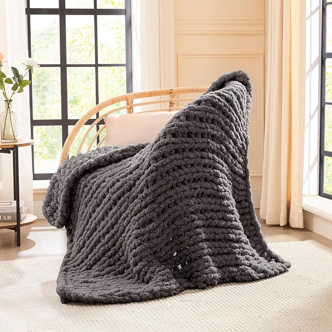 L'AGRATY Chunky Knit Throw Blanket for Couch, 40 x 50 Inches, Dark Grey | Handmade Chenille Crochet Blanket for Sofa Bed, Thick Cable Knitted Blankets for Room Home Decor, Birthday Gift for Women Mom