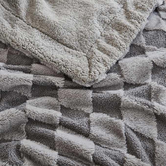 PU MEI Luxury Faux Fur Rabbit Fur Throw Blanket Gray 60"*80",Soft Plush Reversible Sherpa Blankets,Twin Fuzzy Elegant Blanket Thick Throws for Bed,Comfy Bedding Accent Blankets for Sofa Couch Chair