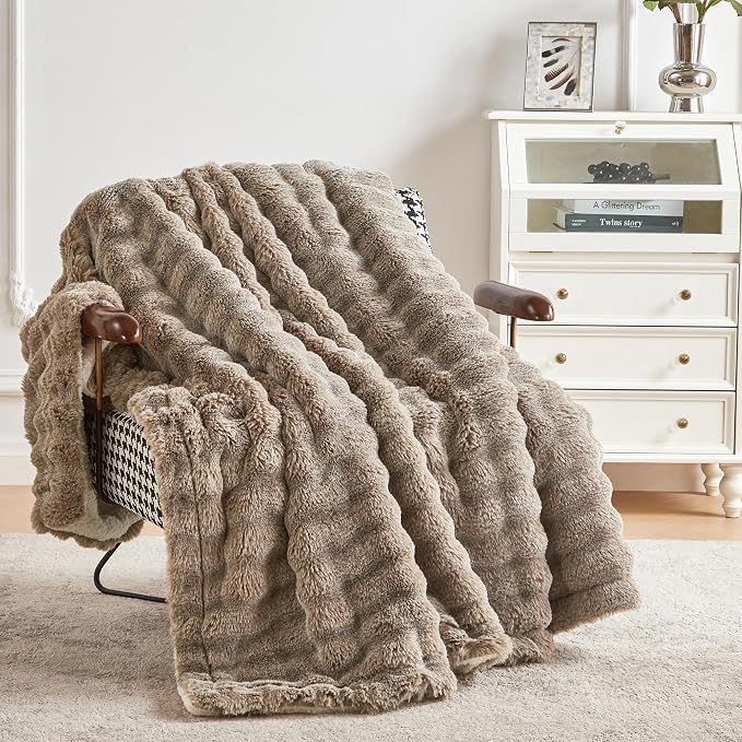 60x80 Inches Ultra-Soft Fuzzy Faux Fur Plush Twin Size Blanket - Thick, Warm Sherpa for Couch, Sofa, Bedroom, Camping - Decorative Blanket for Cozy Warmth, Bubble Dark Brown