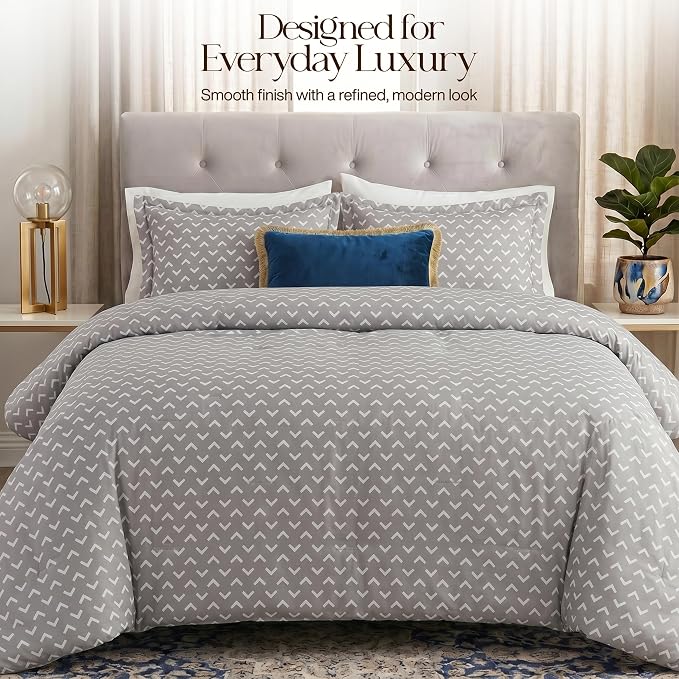 Utopia Bedding 3 Pc King Comforter Set, Printed Comforter, Arrows White | Comforter Set Includes Comforter (90x102) Inches, 2 Shams (20x36) Inches. Soft Microfiber Down Alternative, Machine Washable.