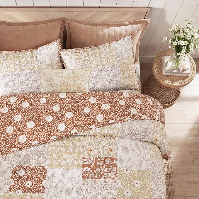Queen Quilt Set-3 Pieces Soft Bedding Lightweight Floral Patchwork Coverlet | All Seasons Quilts Queen Size for Bed, 1 Quilt (90" x 94") and 2 Shams (20" x 26"), Vintage Bedspread, Terracotta