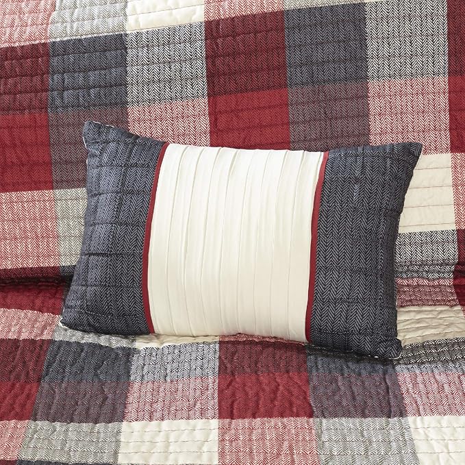 Madison Park Cabin Lifestyle Plaid Quilt Set, 6PC King/Cal King Coverlet | All Season, Luxurious Coverlet Bedspread Lightweight Bedding Layer, Shams, Decorative Pillow, Red