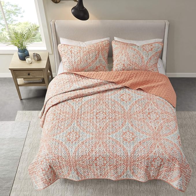 Comfort Spaces Gloria Boho Full Queen Quilt Set 3 Piece for Summer Coral | Reversible Coverlet Bedspread, Soft All Season, Medallion Pattern, Winter Layer with Shams Modern Lightweight, Cozy Comfort