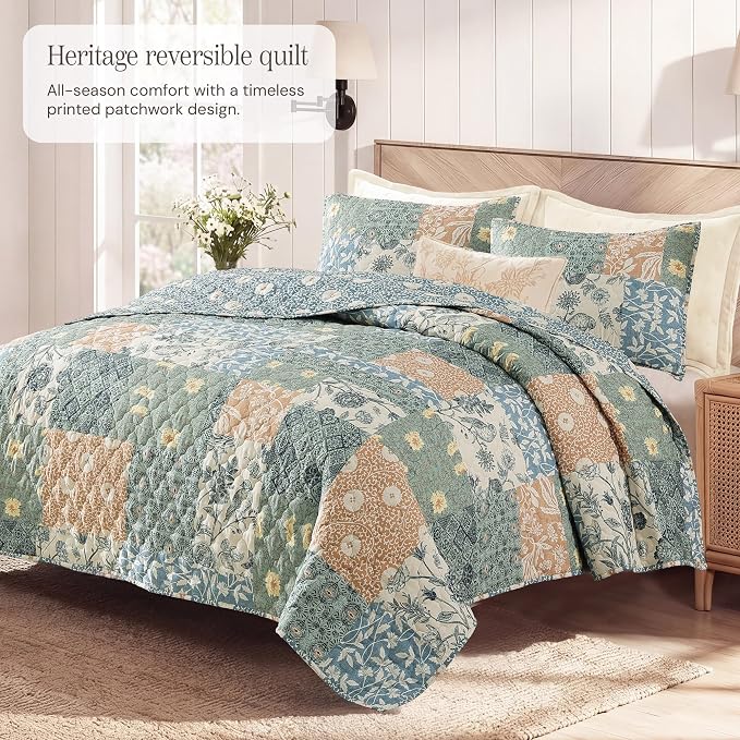 California King Quilt Set-3 Pieces Soft Bedding Floral Patchwork Coverlet | All Seasons Quilts Queen Size for Bed, 1 Quilt (120" x 110") and 2 Shams (20" x 36"), Vintage Bedspread, Green