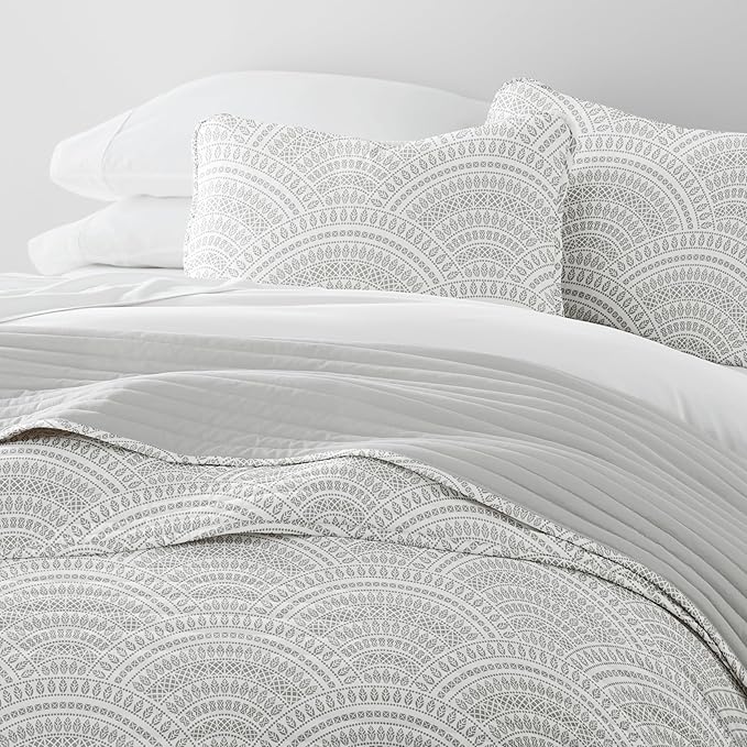 Merit Linens Soft Quilt Coverlet Bedding Set - Pattern/Solid Reversible - Full/Queen Light Gray