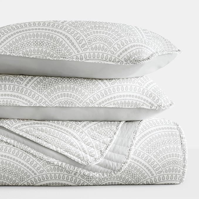 Merit Linens Soft Quilt Coverlet Bedding Set - Pattern/Solid Reversible - Full/Queen Light Gray