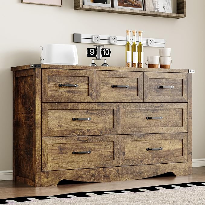 BORNOON 7-Drawer Dresser for Bedroom, Modern Wooden Chest of Drawers with Metal Handles, Anti-Tipping Design, Sturdy and Stable Storage Organizer for Living Room, Entryway, Home Office