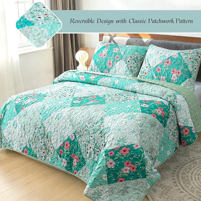 Whale Flotilla California King Size Quilt Set, Extra Soft Floral Bedspreads | Green Reversible Lightweight Oversized King Quilt Bedding Set for Bed, Printed Coverlets with 2 Pillow Shams for All Seasons
