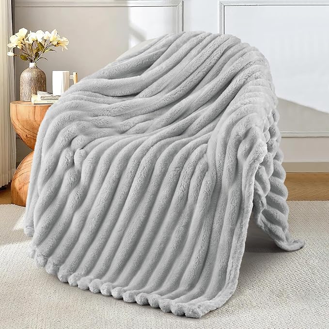 Exclusivo Mezcla Striped Fleece Throw Blanket for Couch, Sofa, Bed, 50"x60" | Soft Breathable Cozy Bed Blankets, Lightweight Plush Fluffy Fuzzy Jacquard Decorative Blankets