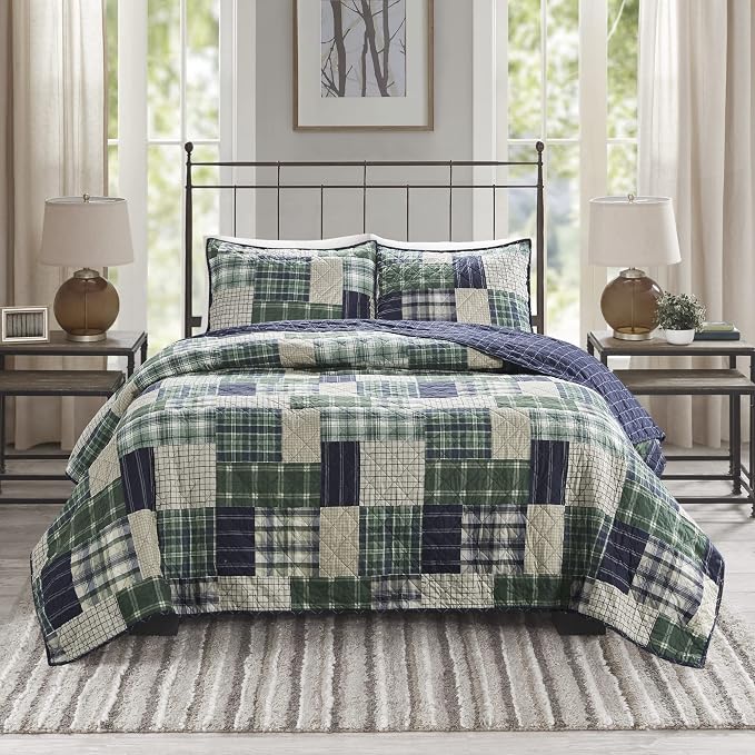 Madison Park Patchwork Farmhouse Green/Navy Queen Quilt Set, 3pc | Diamond Quilted, Reversible Coverlet Set, Plush Cotton Filled, Lightweight, Machine Washable, Easy Care, All-Season, Cozy