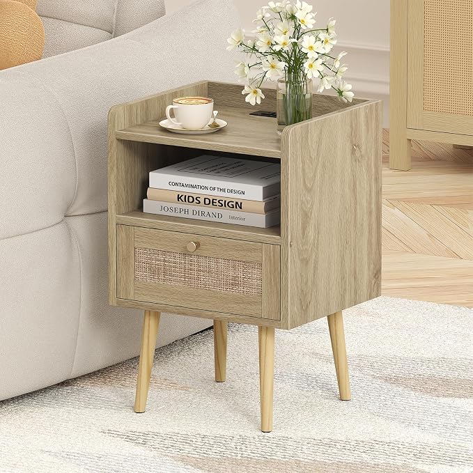 MECHYIN Night Stand Set 2, Nightstands Set of 2 with Charging Station, Rattan Side Tables with Solid Wood Legs, Boho Bedside End Table for Apartment Bedroom Dorm Small Space