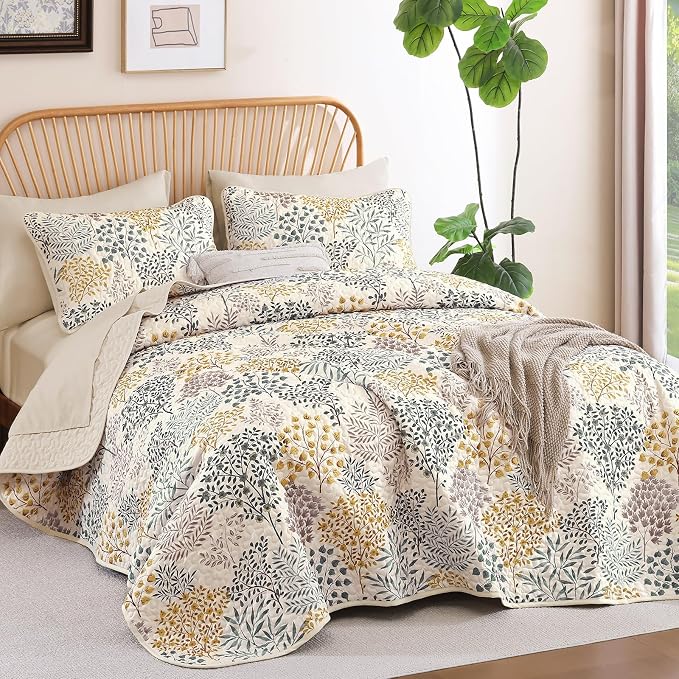 WONGS BEDDINGKing Quilt Set, 3 Pcs Yellow Green Floral Bedspread Coverlet | Botanical Print Quilt Set for Spring Summer, Lightweight Microfiber Farmhouse Quilted Bed Cover for Guest Room 110"×90"