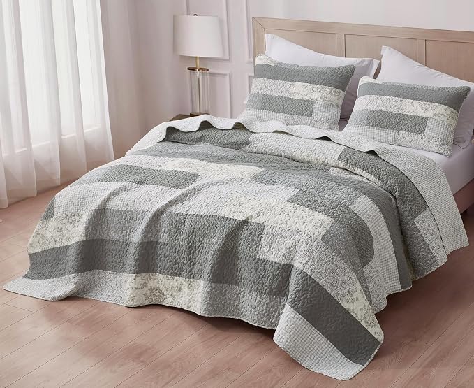Chezmoi Collection Caleb 3-Piece Muted Gray White Ivory Floral Plaid Rectangular Patchwork Quilt Set - Pre-Washed Cotton Quilted Lightweight Reversible Bedspread for All Seasons, King Size