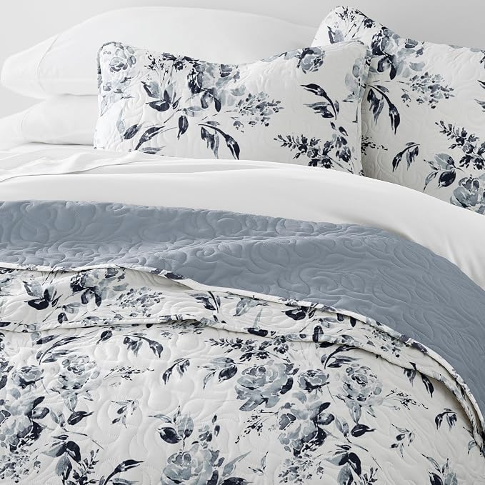 Merit Linens 3 Piece Quilt Set - Super Soft - Lightweight - All Season Quilted Coverlet - Timeless Patterns - King/Cal-King Light Blue