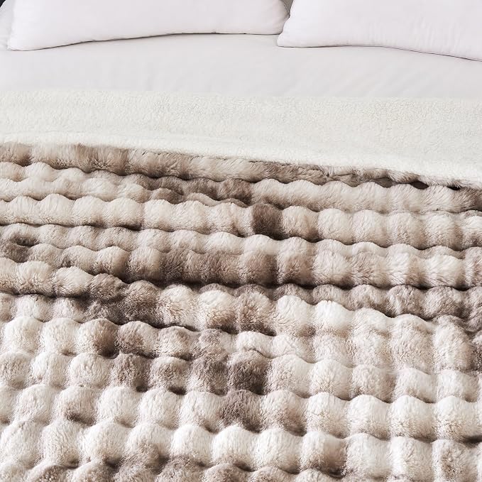 50x60 Inches Ultra-Soft Fuzzy Faux Fur Plush Throw Blanket - Thick, Warm Sherpa for Couch, Sofa, Bedroom, Camping - Decorative Blanket for Cozy Warmth, Bubble Brown Tie Dye