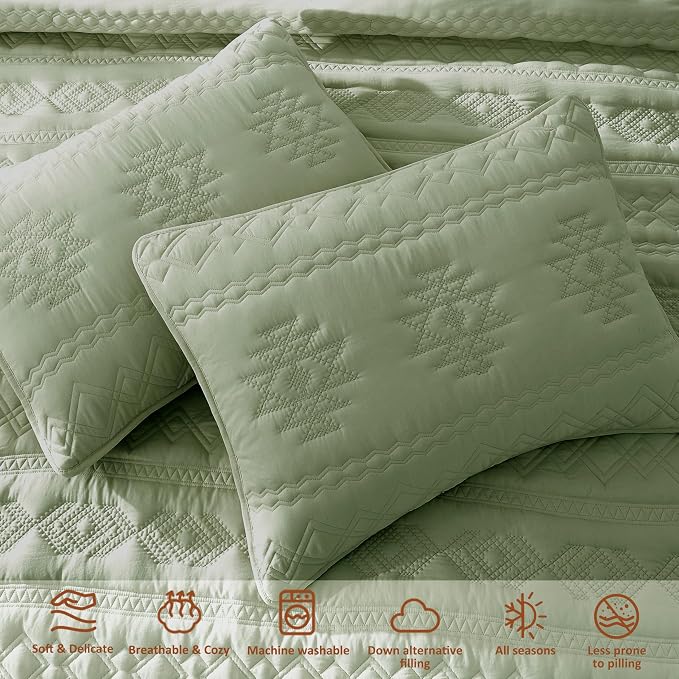 WDCOZY Boho Sage Green Quilts Queen Size Bedding Sets with 2 Pillow Shams, Farmhouse Lightweight Soft Bedspread Coverlet for All Season, 3 Pieces, 90x90 inches