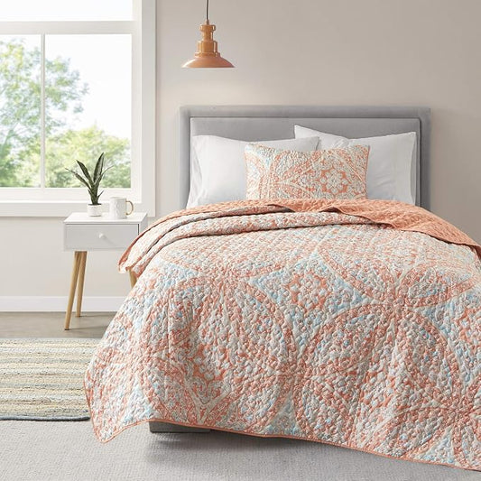 Comfort Spaces Gloria Boho Twin XL Quilt Set 2 Piece for Summer Coral | Reversible Coverlet Bedspread, Soft All Season, Medallion Pattern, Winter Layer with Shams Modern Lightweight, Cozy Comfort