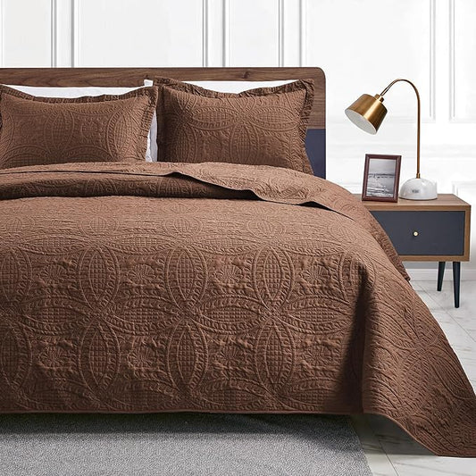 Love's cabin Oversized King Size Quilt Bedding Set Brown Bedspreads - Oversized King Lightweight Bedspread Comforter - Coin Pattern Coverlet for All Season - 3 Pieces (1 Quilt, 2 Pillow Shams)
