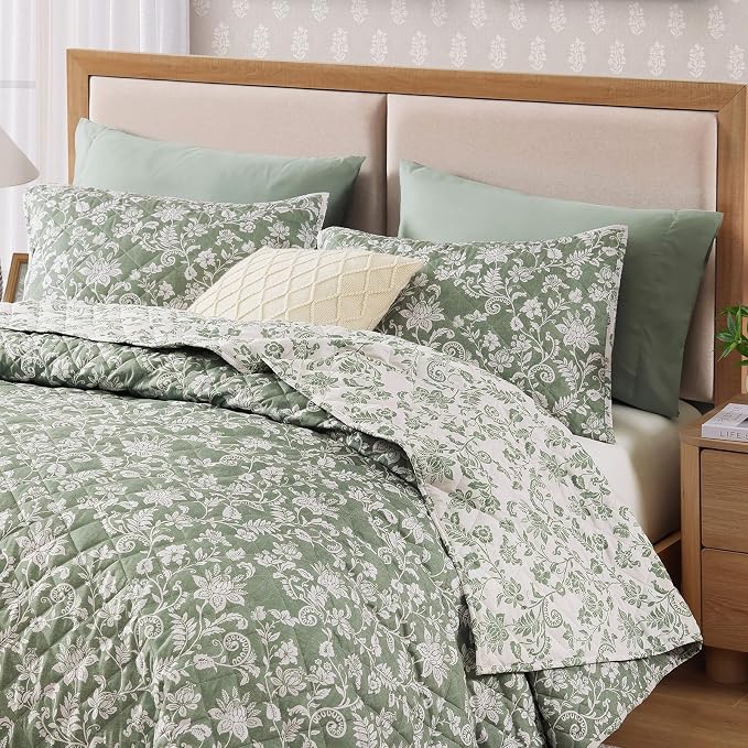California King Quilt Set-3 Pieces Soft Bedding Floral Reversible Coverlet | All Seasons Lightweight Quilts Queen Size for Bed, Breathable Vintage Bedspread with Shams, Green