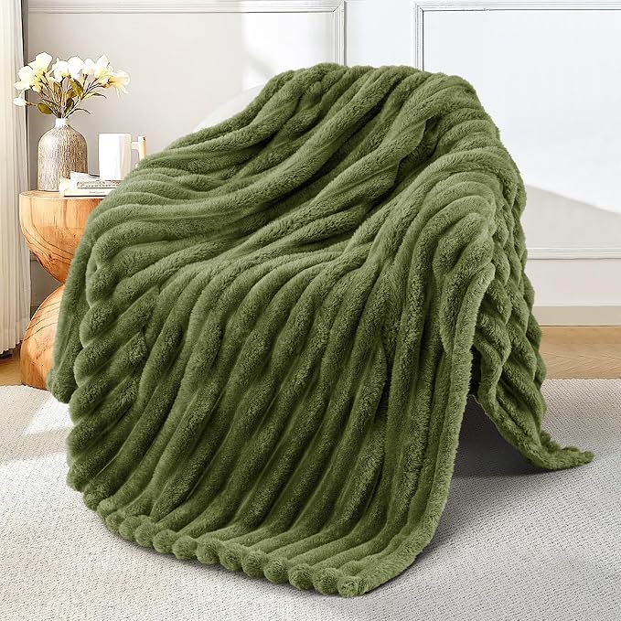 Exclusivo Mezcla Striped Fleece Throw Blanket for Couch, Sofa, Bed, 50"x60" | Soft Breathable Cozy Bed Blankets, Lightweight Plush Fluffy Fuzzy Jacquard Decorative Blankets