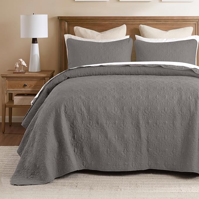 Madison Park King Quilt Bedding Set, Cottage-Inspired Damask, 3PC | All Season Quilted Coverlet, Classic Stitch Pattern Bedspread & Shams, Ultra Soft Microfiber Bedspread Set, Dark Grey