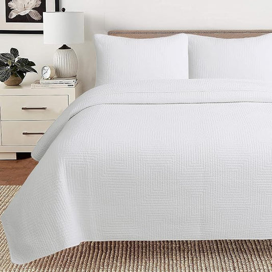 Cozy Line Home Fashions 100% Cotton Square Check Stitch Solid White Quilt Bedding Set, Bedspread Coverlet Lightweight for All Seasons (Maze - White, Twin - 2 piece)