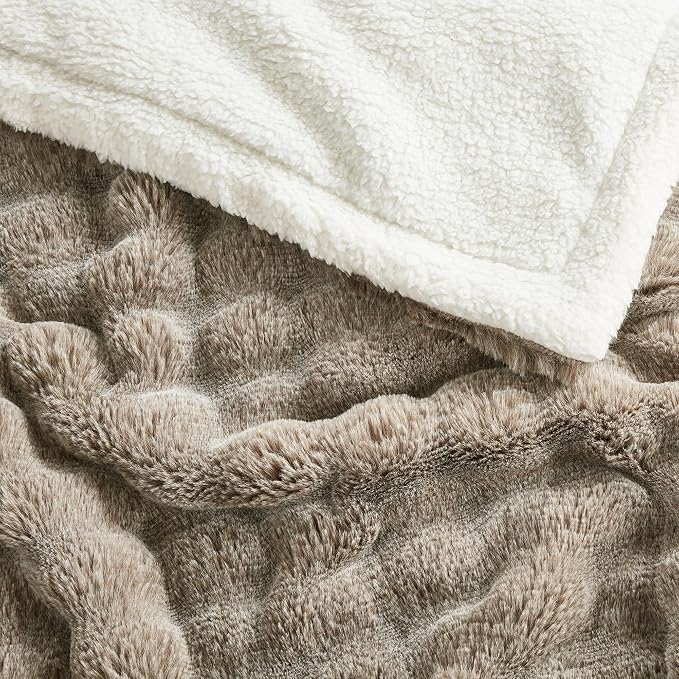 60x80 Inches Ultra-Soft Fuzzy Faux Fur Plush Twin Size Blanket - Thick, Warm Sherpa for Couch, Sofa, Bedroom, Camping - Decorative Blanket for Cozy Warmth, Bubble Dark Brown