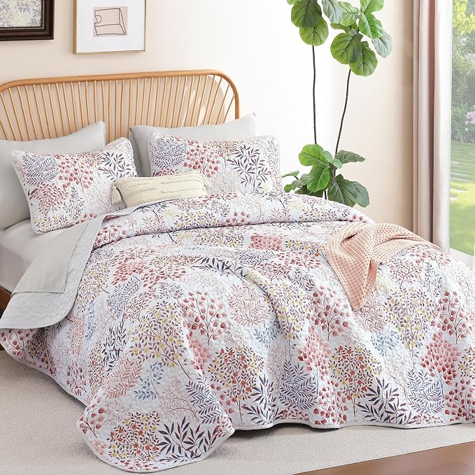 WONGS BEDDINGKing Quilt Set, 3 Pcs Red Blue Floral Bedspread Coverlet | Botanical Print Quilt Set for Spring Summer, Lightweight Microfiber Farmhouse Quilted Bed Cover for Guest Room 110"×90"