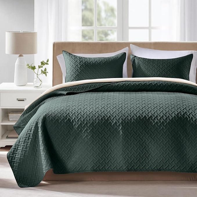 FLYMME Quilts King Size,Lightweight Forest Green Bedspreads,Basket Weave Pattern,Ultra Soft Microfiber Bed Coverlet 3 Pieces for All-Seasons (1 Quilt,2 Pillow Shams)