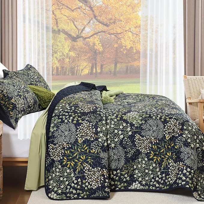 WONGS BEDDING Floral Quilt Set King, 3 Pcs Navy Blue Bedspread Coverlet | Botanical Print Quilt Set for Spring Summer, Lightweight Microfiber Farmhouse Quilted Bed Cover for Guest Room 110"×90"