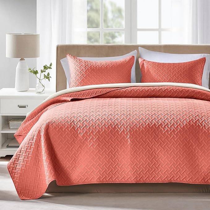 FLYMME Quilts Queen Size,Lightweight Coral Bedspreads,Basket Weave Pattern,Ultra Soft Microfiber Bed Coverlet 3 Pieces for All-Seasons (1 Quilt,2 Shams)