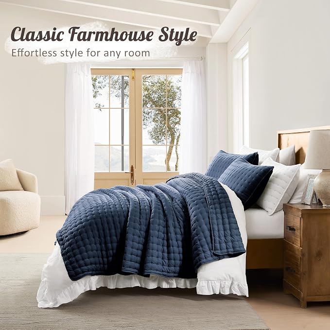 WDCOZY Navy Blue Oversized California King Size Quilt Bedding Sets with Pillow Shams, Cal King Lightweight Bedspread Coverlet, Quilted Blanket Thin Comforter Bed Cover, 3 Pieces, 118x106 inches